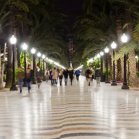 Отель Maritimo Urban